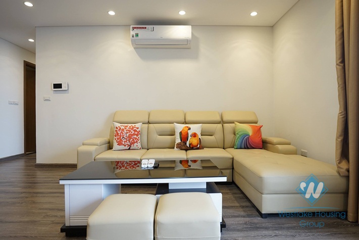 Very nice two bedrooms apartment for rent in Hong Kong tower, Cau Giay district, Ha Noi